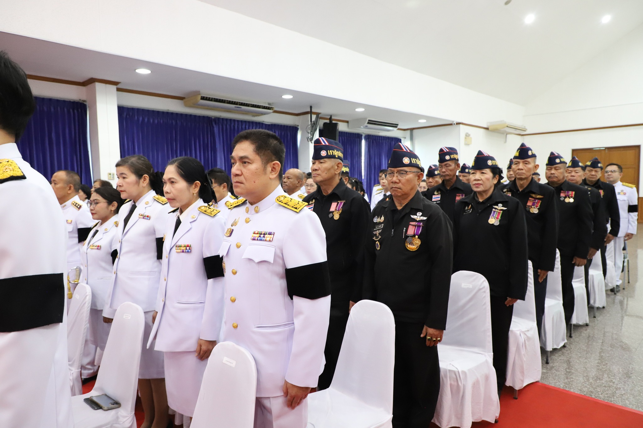 title - เข้าร่วมพิธีถวายราชสักการะ น้อมรำลึกในพระมหากรุณาธิคุณ เนื่องในวันสมเด็จพระเจ้าตากสินมหาราช ณ อาคารศาลารักษ์ปทุม ศาลากลางจังหวัดปทุมธานี 